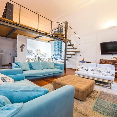 Carlo House By 24 *