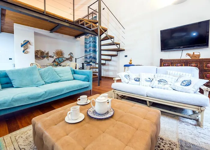 Carlo House By 24 *
