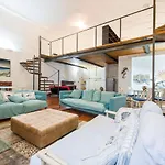Carlo House By 24 *