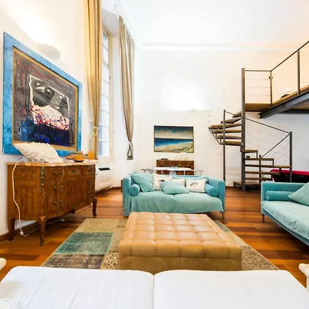 Carlo House By 24 Apartmán